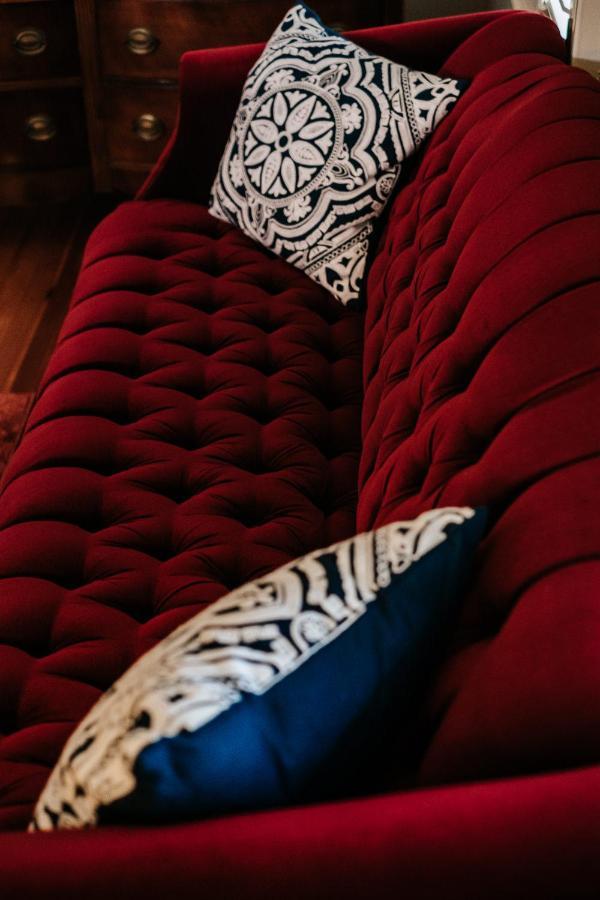Heritage House Bed & Breakfast - Boutique Adults-Only Inn 오펠리카 외부 사진