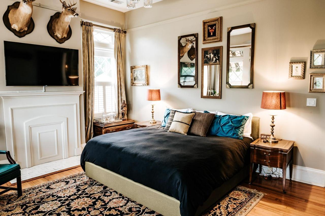 Heritage House Bed & Breakfast - Boutique Adults-Only Inn 오펠리카 외부 사진